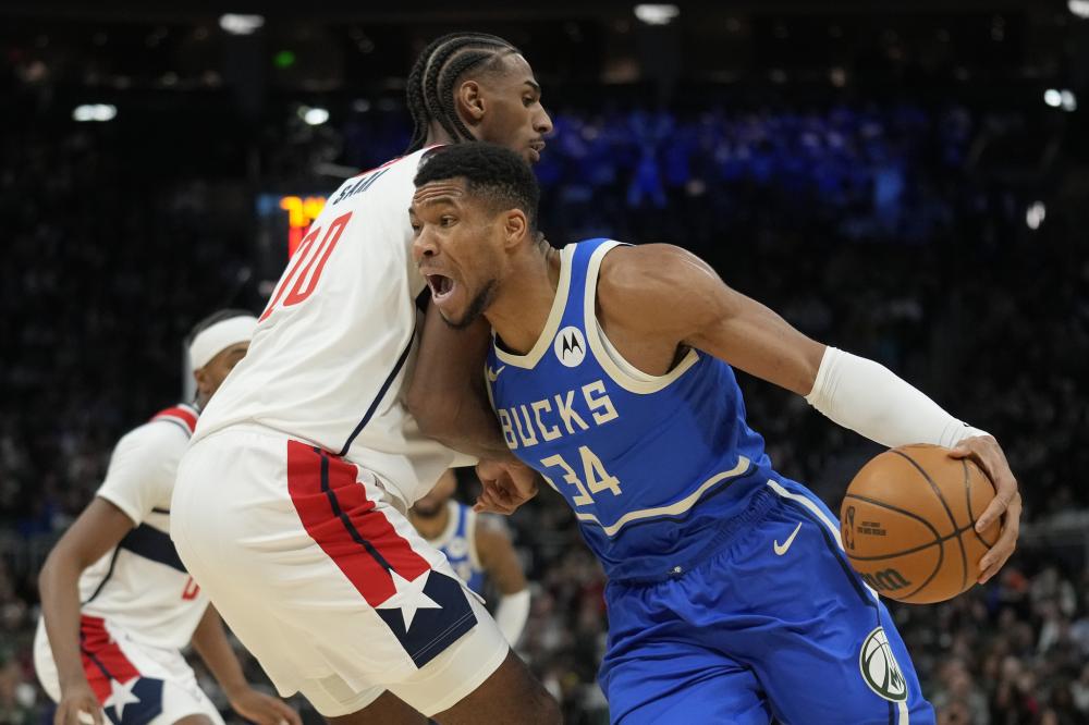 前显得捉襟 前显得捉襟